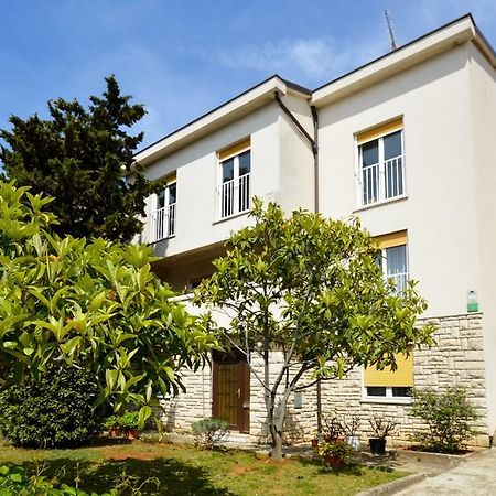 Apartment Nela 23 Pula Exterior foto